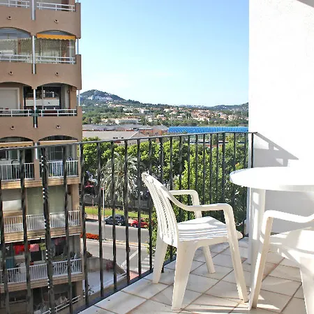 Costa Apartament *